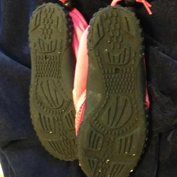 Youth water shoes - Picture 4 of 4